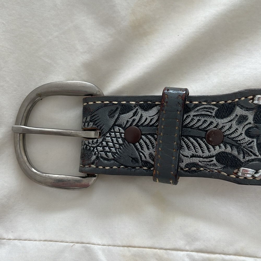 Wright Western Tooled Leather Belt | Engraved Floral Brown Western Belt View 4